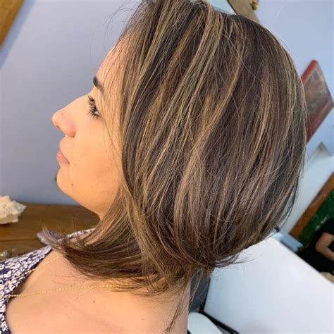 imagens de morena iluminada cabelo curto|Morena iluminada cabelo curto: 30 fotos para se inspirar